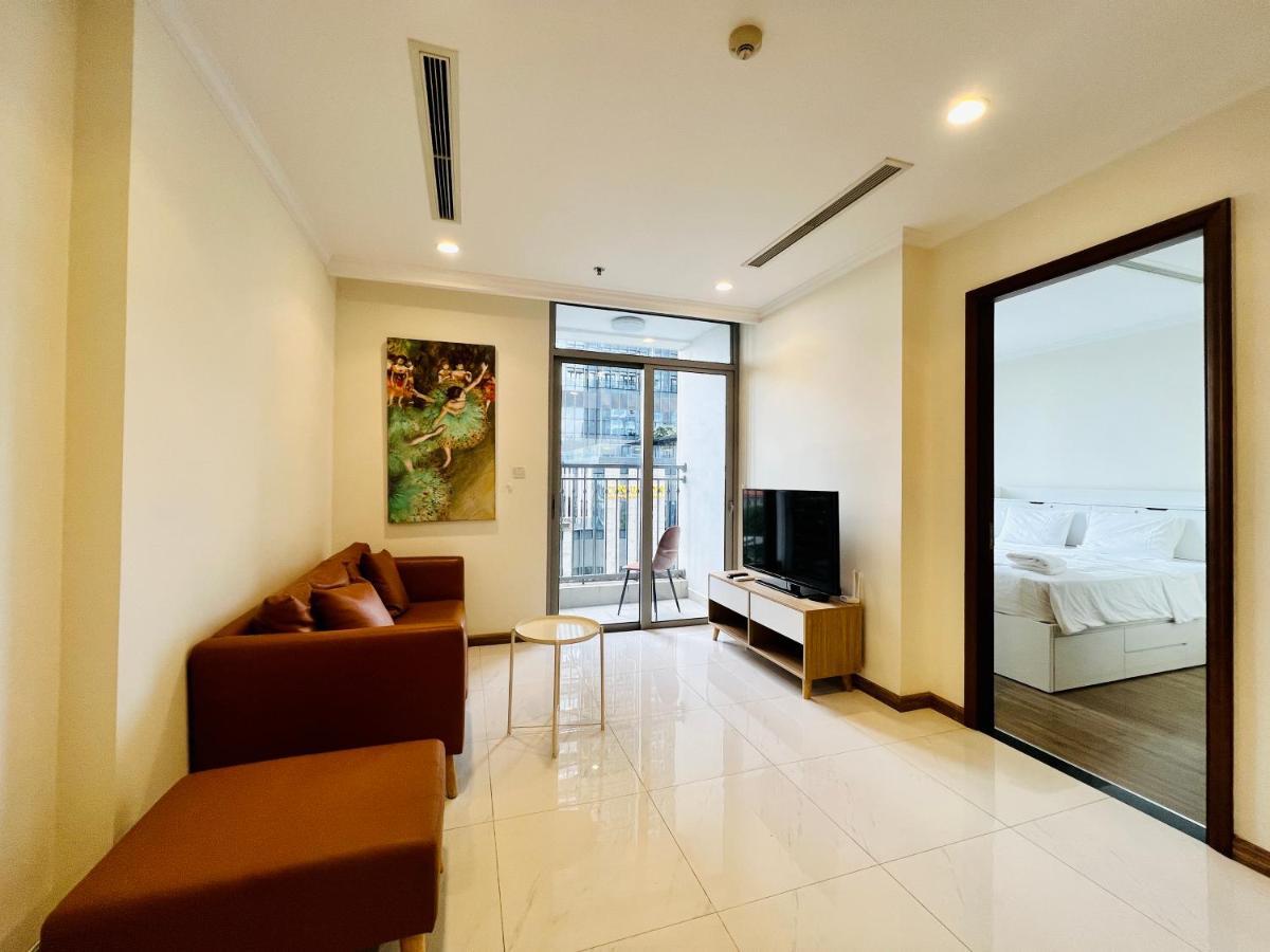 Homes By Christine - Vinhomes Park TP. Hồ Chí Minh